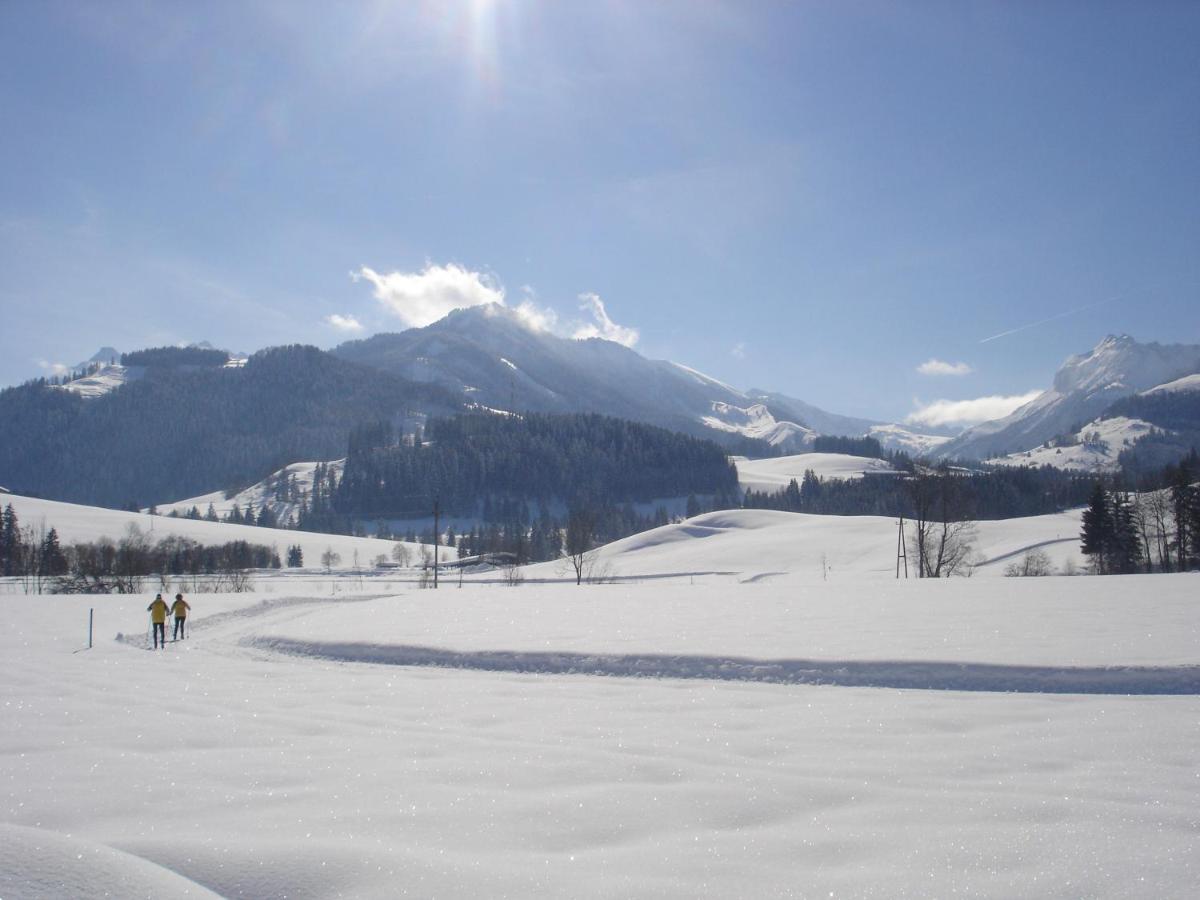 Bio-Bauernhof Bachangerhof เคิสเซน ภายนอก รูปภาพ