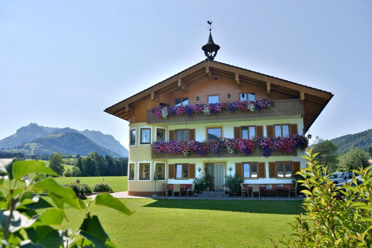 Bio-Bauernhof Bachangerhof เคิสเซน ภายนอก รูปภาพ