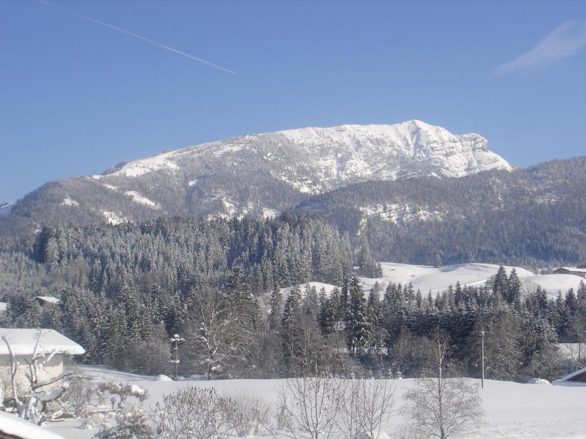 Bio-Bauernhof Bachangerhof เคิสเซน ภายนอก รูปภาพ