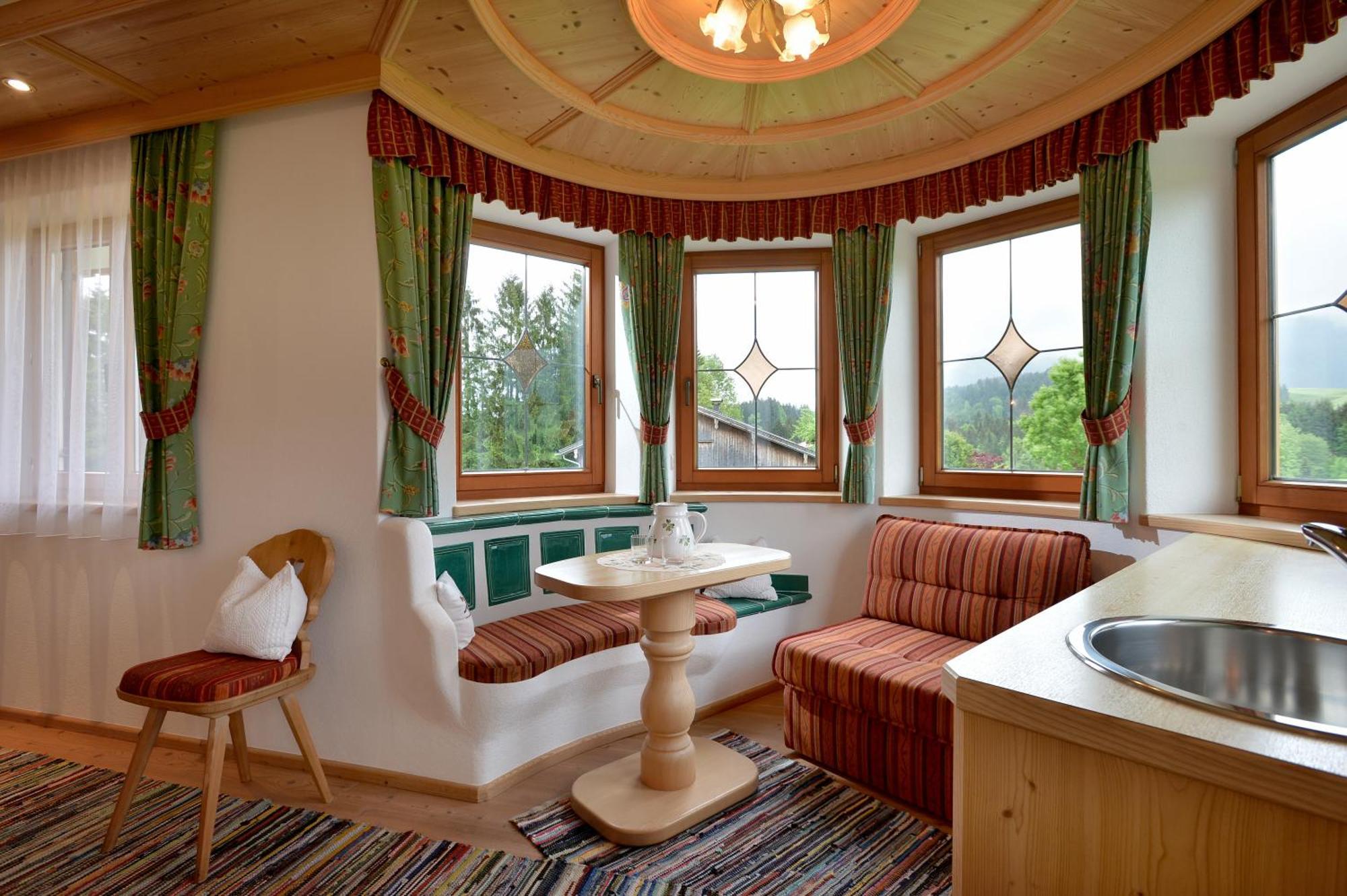 Bio-Bauernhof Bachangerhof เคิสเซน ภายนอก รูปภาพ